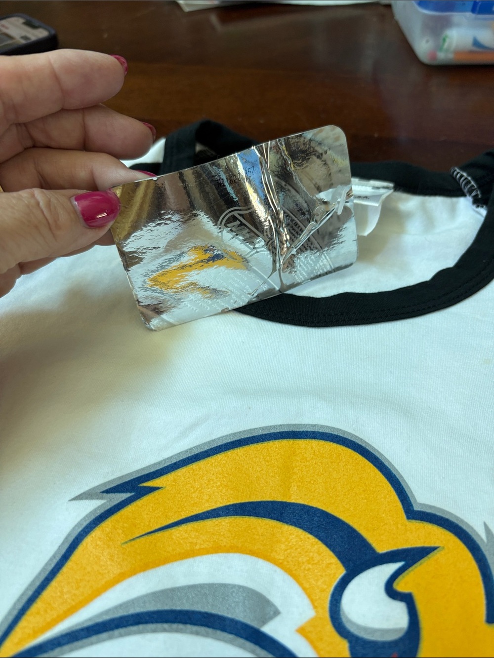 NHL Vintage Logo Buffalo Sabres Youth Tee - Lg - NWT - Picture 3 of 5